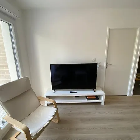 Appartamento Flat Near Paris 1 Min From The Metro